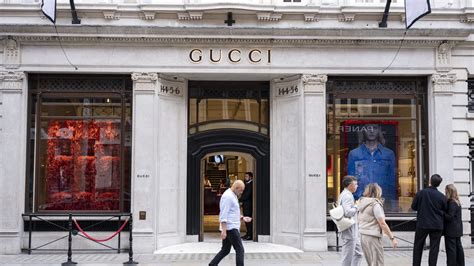 gucci profits 2018|gucci sales decline.